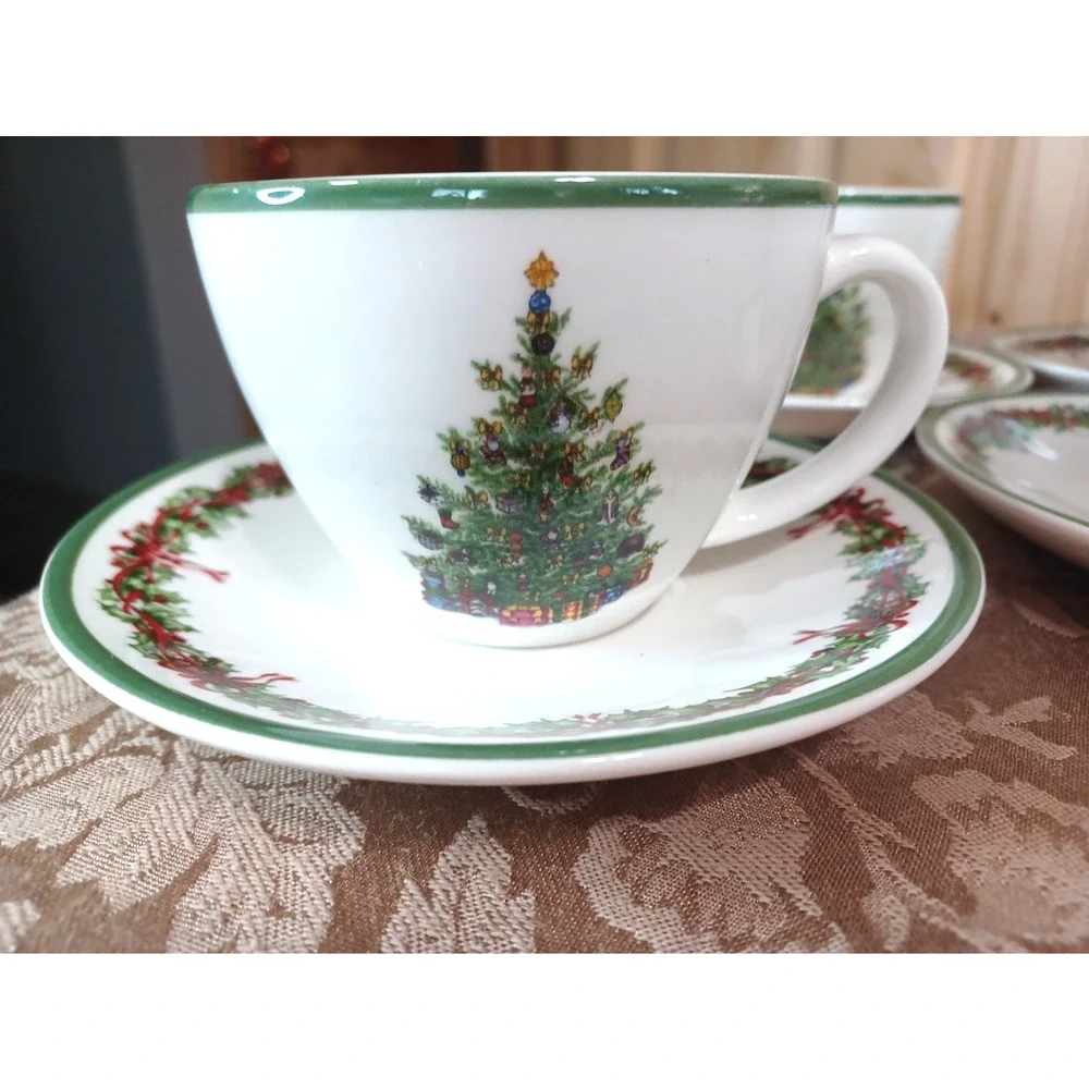 Christopher Radko Traditions Holiday Christmas Celebrations 4 Cup & Saucer Sets